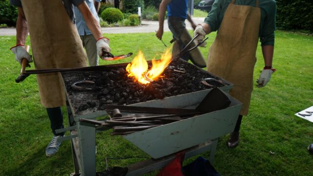 initiation à la forge, fête du personnel